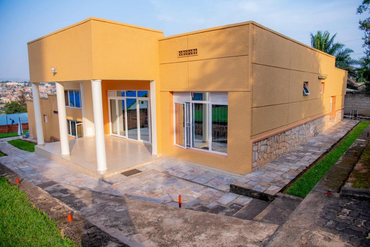 Fleur Guest House Kigali Exterior photo