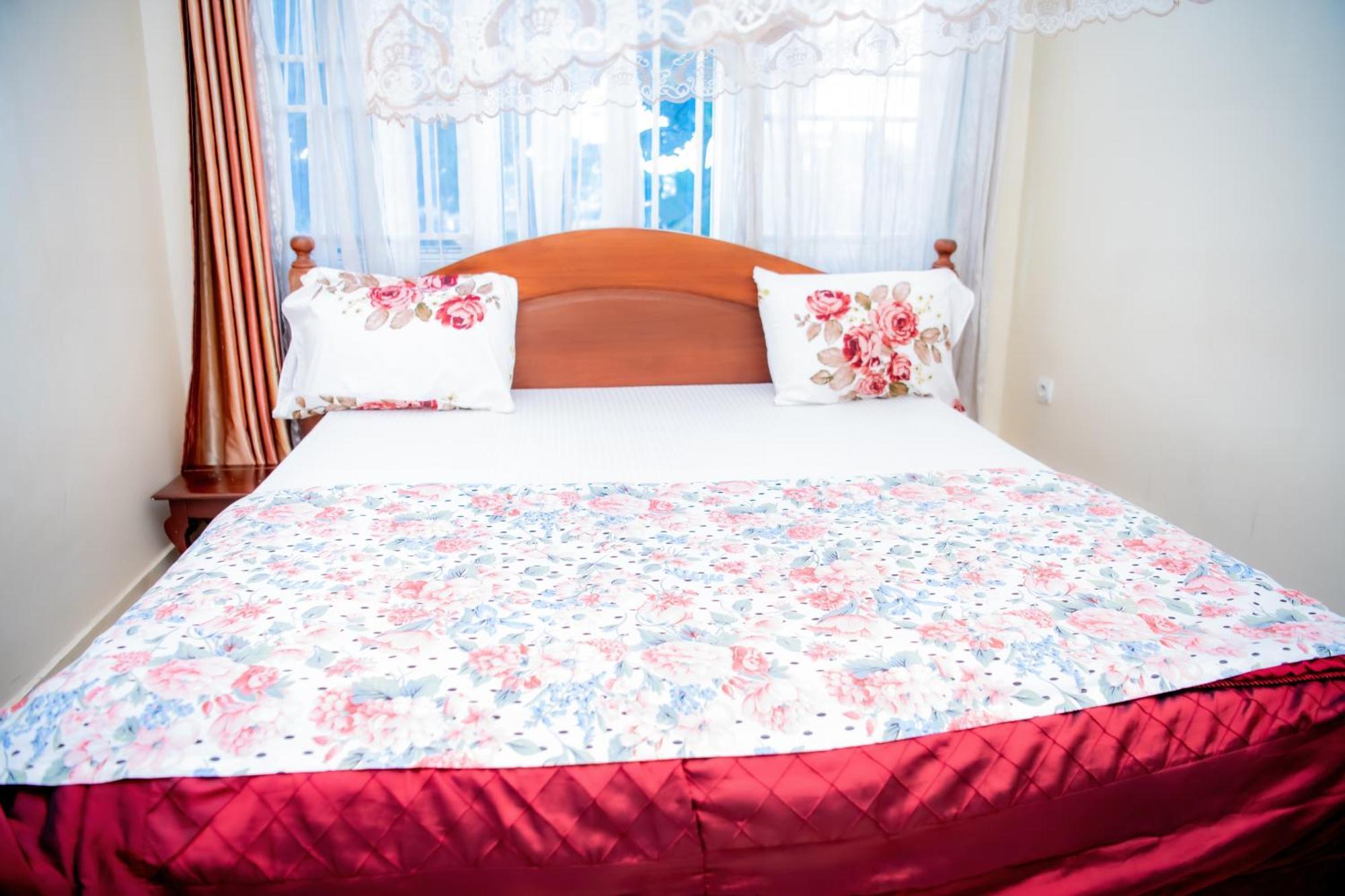 Fleur Guest House Kigali Exterior photo